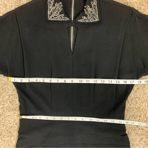 Vintage 1940’s beaded collar black dress with peplum - Picture 7 of 14